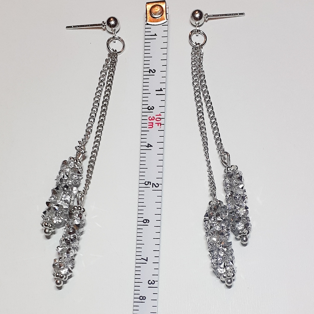 🎀Sparkling Crystal Tassel Earings - Picture 3 of 5